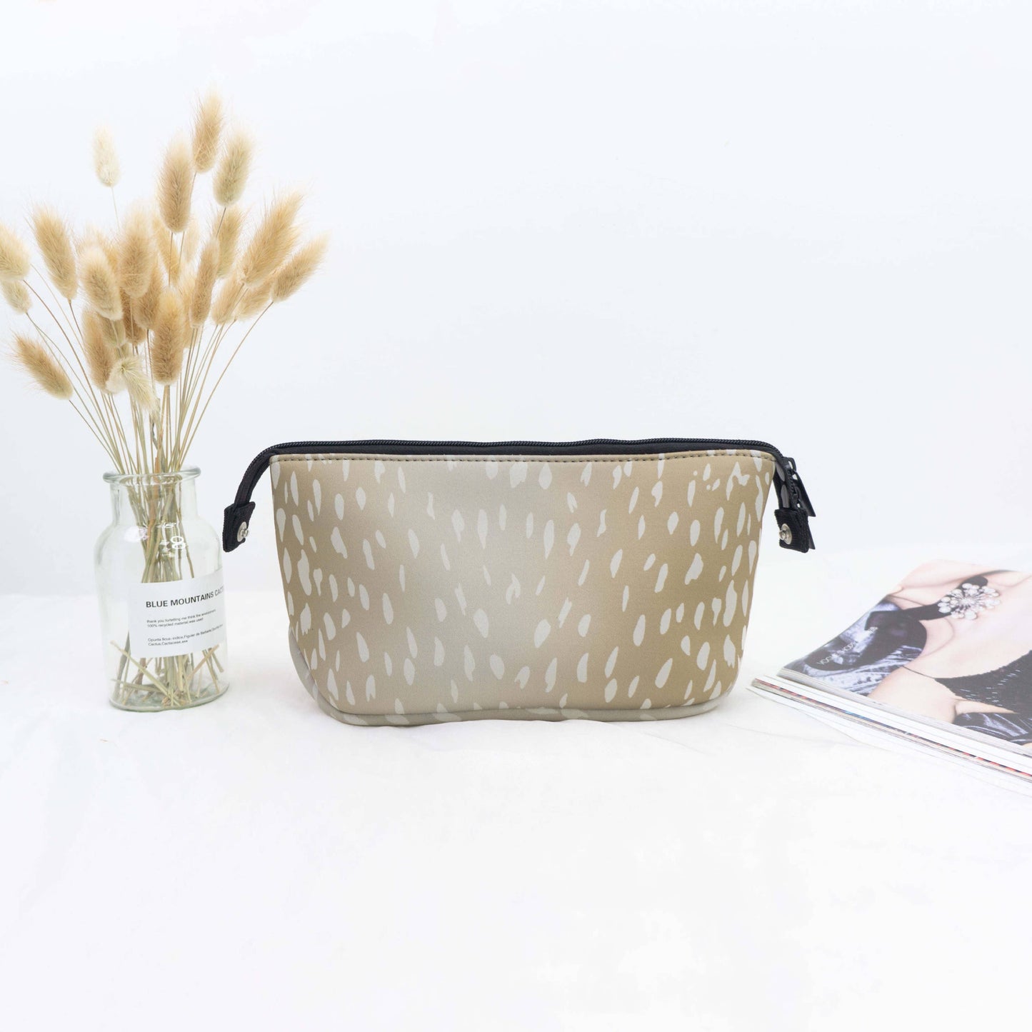 The Maria Neoprene Cosmetic Bag - Beige Fawn