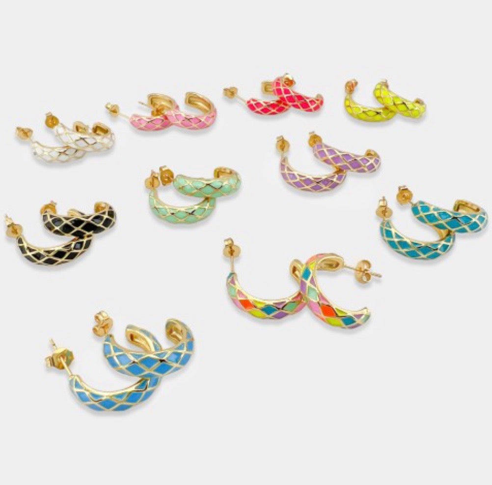 Diamond Pattern Enamel Hoops