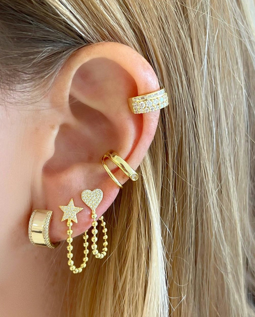 Stud earrings 