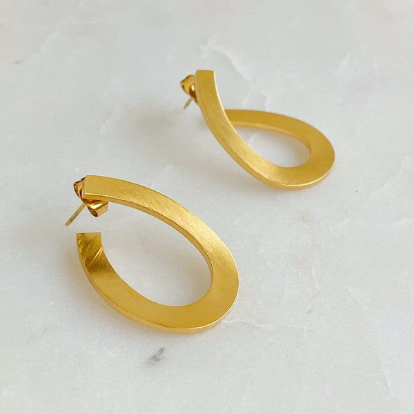 Gold geometric Hoop Earrings