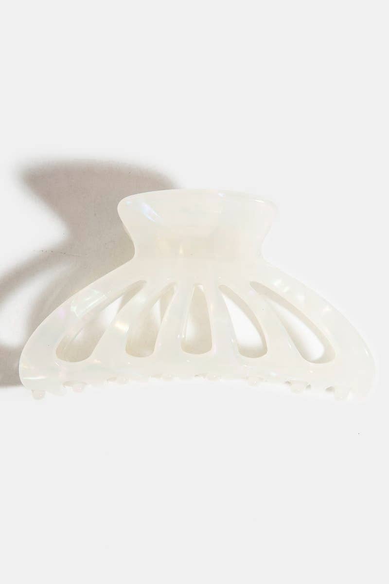 Iridescent White Hair Claw