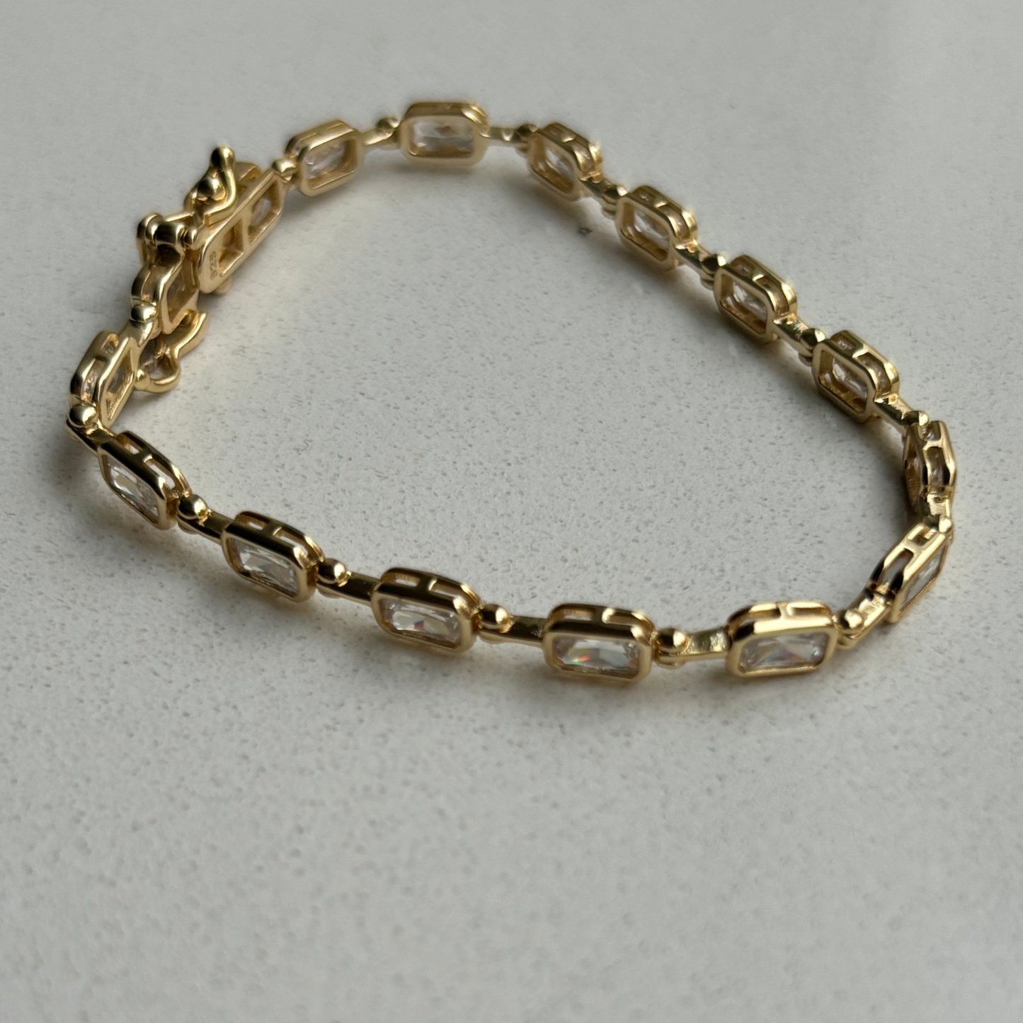 Elegant Radiant Bezel Bracelet