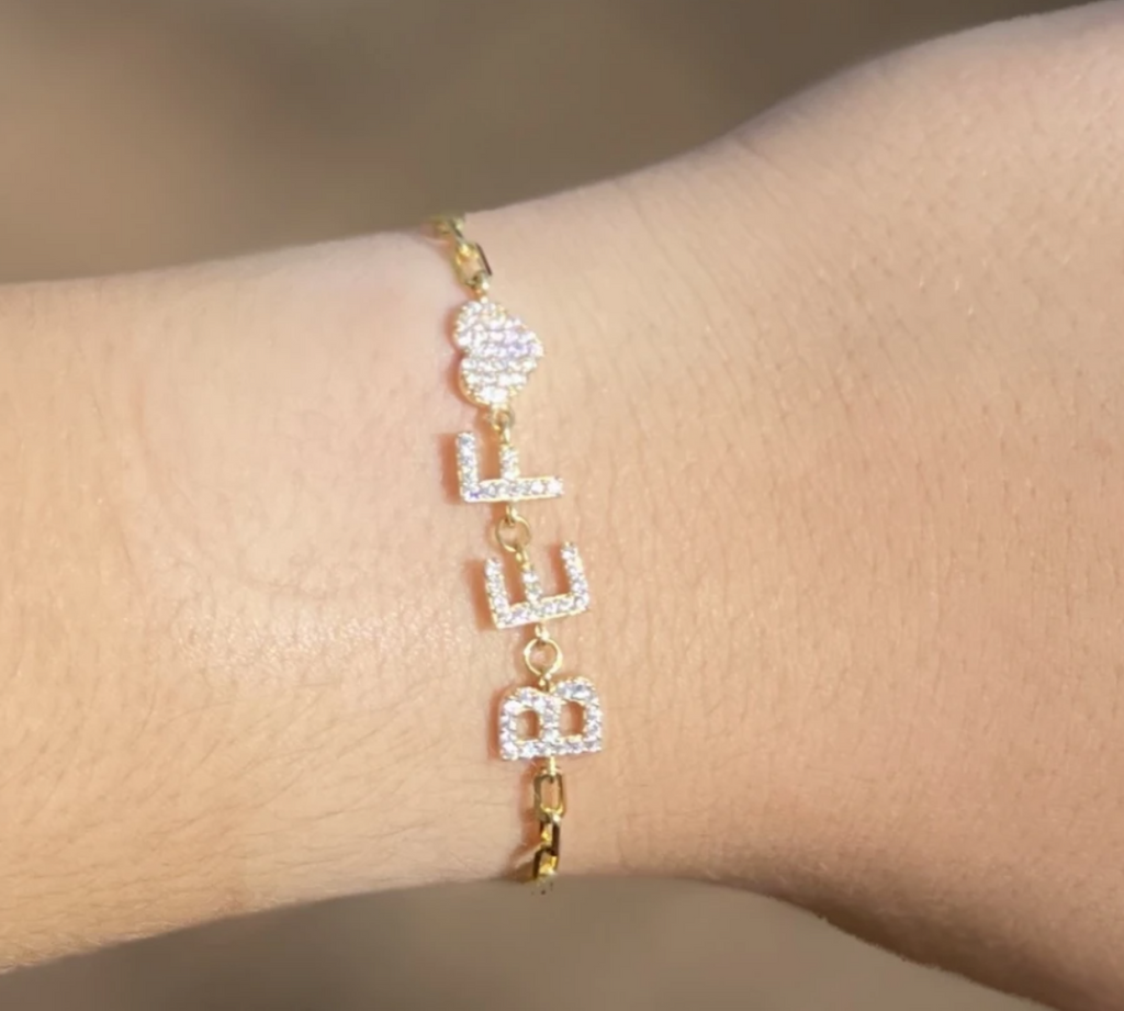 Customizable Link Bracelet with CZ heart